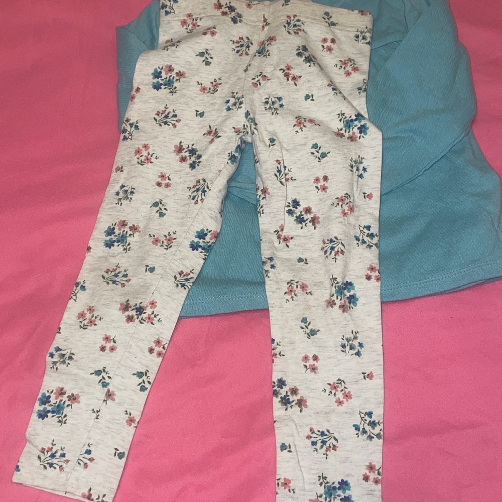Carter’s two piece set sz 3T